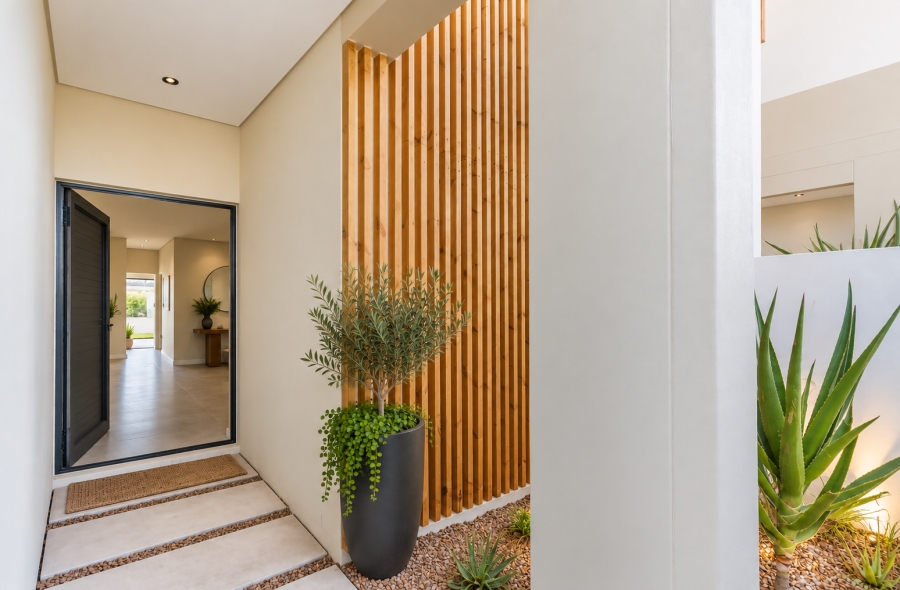 4 Bedroom Property for Sale in Sandown Western Cape